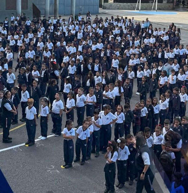 Regreso a clases- Acto Cívico de Educ. Primaria